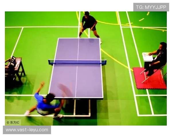 反弹手球规则拆解：什么时候判罚才合理？