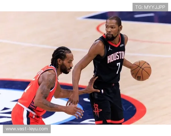 伦纳德关键挡拆拉开空间提升季后赛得分效率