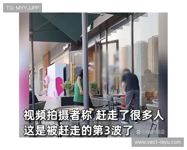 埃琳·安德森训练间喝水都讲究，简直把普通人活成偶像剧女主角了吧？