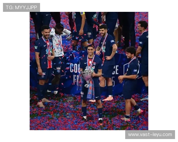 巴黎圣日耳曼真的崛起了吗？从依赖球星到战术体系重塑的豪门之路