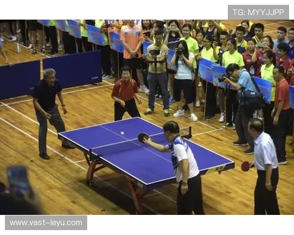 开球规则：何时算球已开出及球在比赛中判定